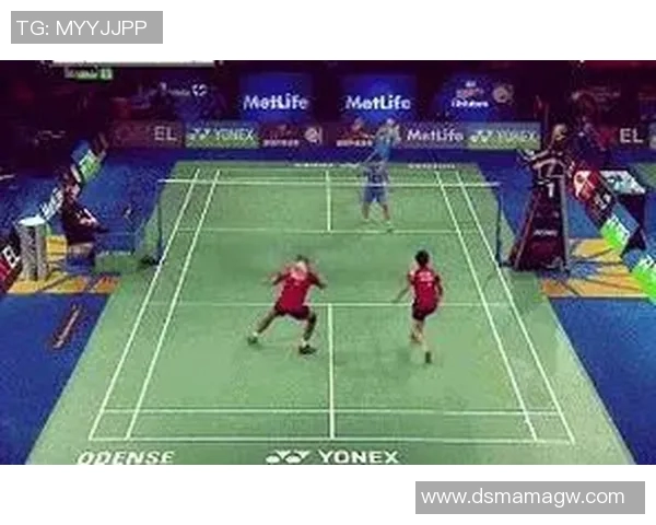 深入分析广州羽毛球队区域防守战术的特点与应用策略 深入分析广州羽毛球队区域防守战术的特点与应用策略