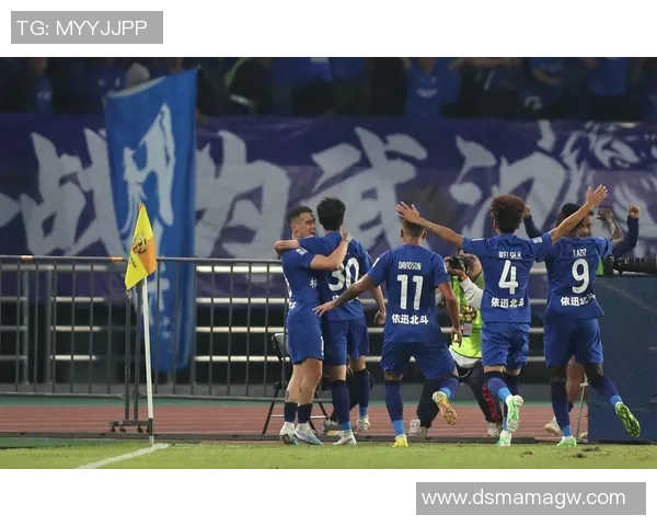 武汉足球队在最新足球状态排行榜中荣登第八名展现强劲实力与潜力