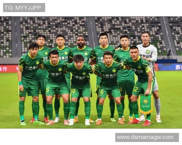 明日之战足球明星阵容揭晓引发球迷热议与期待 明日之战足球明星阵容揭晓引发球迷热议与期待